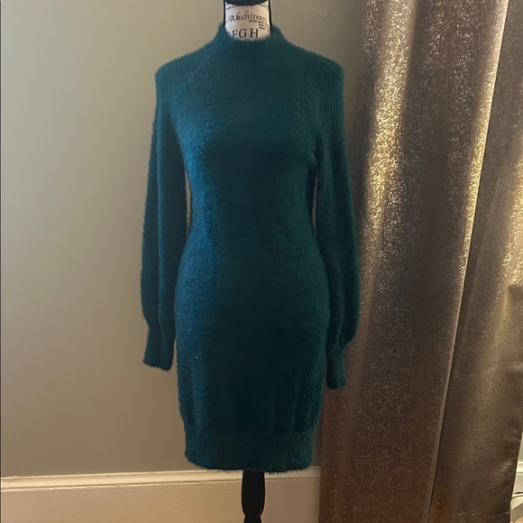 Chic Teal Long Sleeve Dress - Picture 1 of 6